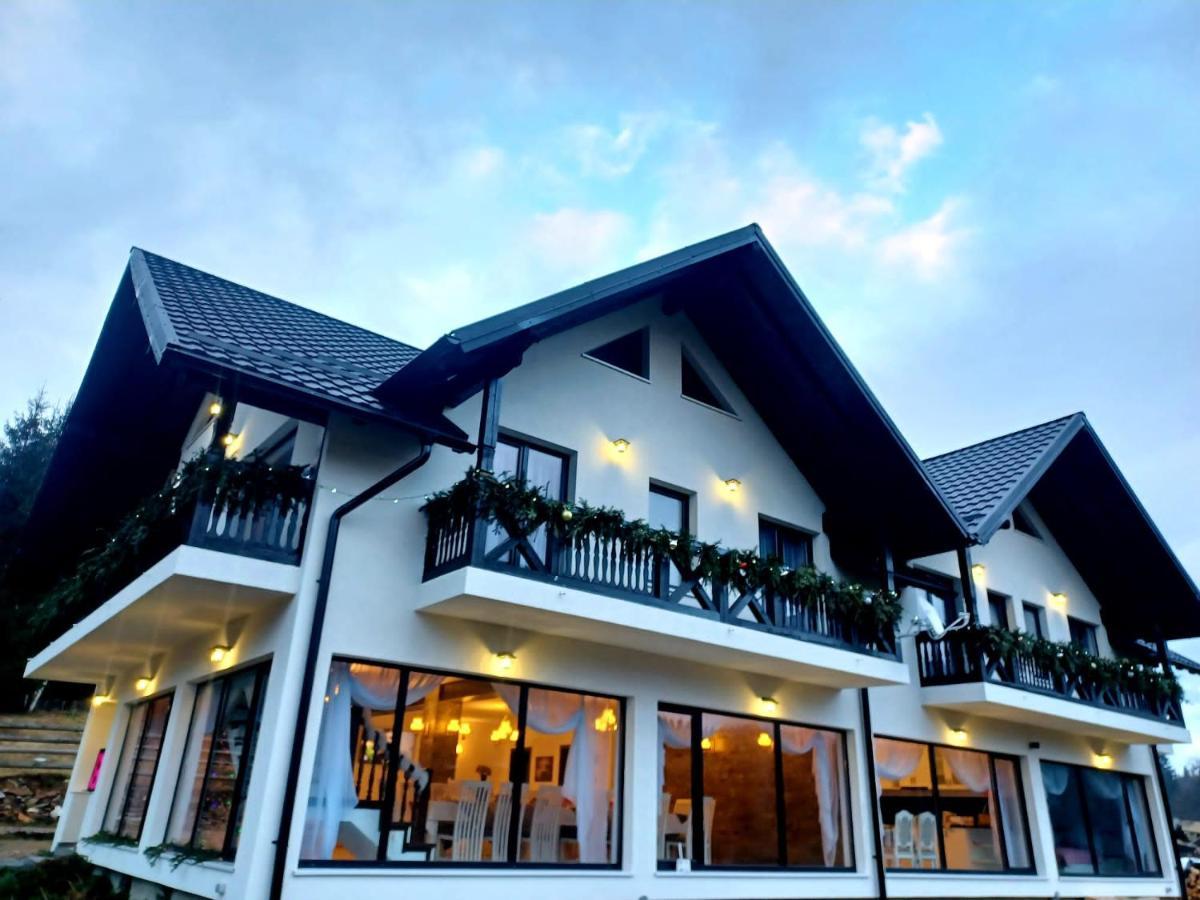 Conacul Muntii Bucovinei Hotel Moldvahosszúmező Kültér fotó