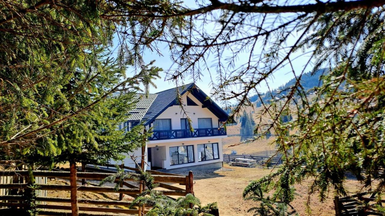 Conacul Muntii Bucovinei Hotel Moldvahosszúmező Kültér fotó