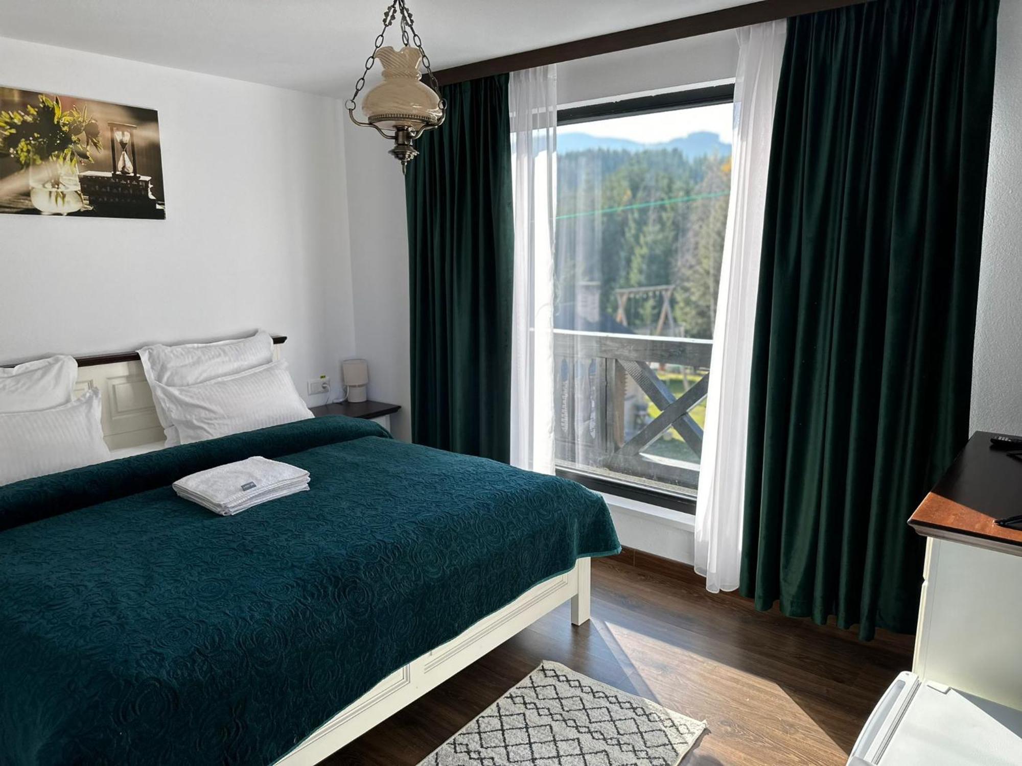 Conacul Muntii Bucovinei Hotel Moldvahosszúmező Kültér fotó