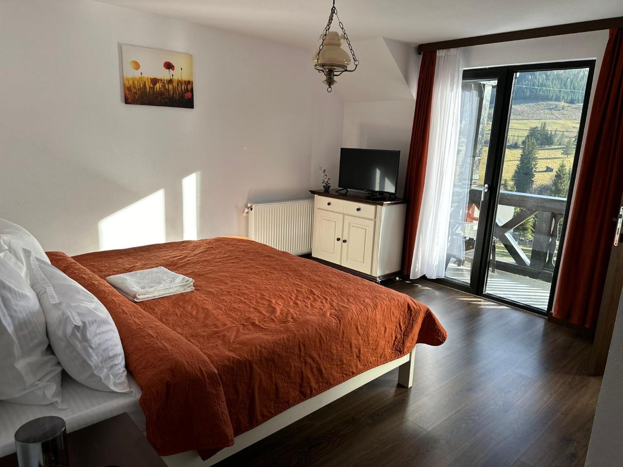 Conacul Muntii Bucovinei Hotel Moldvahosszúmező Kültér fotó